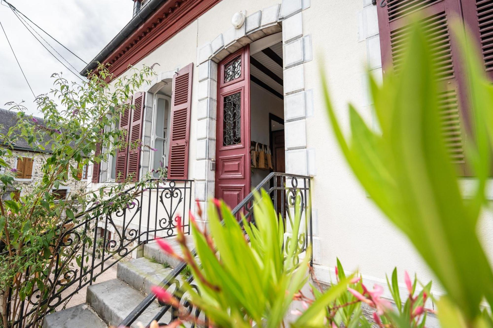 Chambres D'Hotes Gainaa Arudy Exterior photo