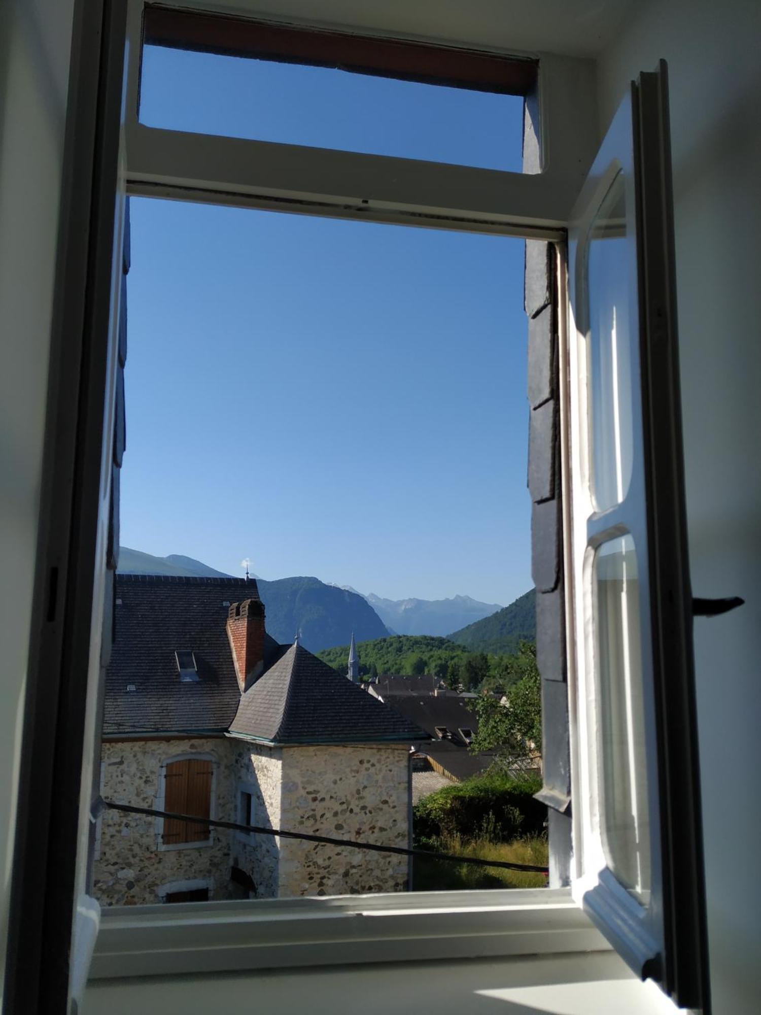 Chambres D'Hotes Gainaa Arudy Exterior photo